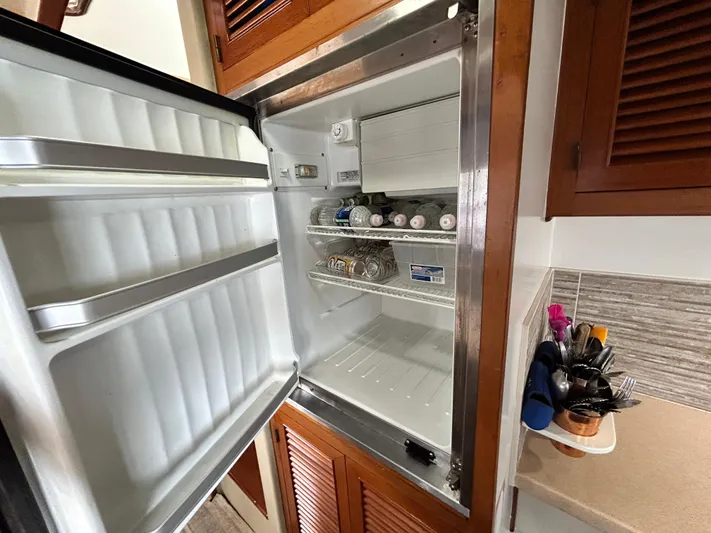 Ursa Major Yacht Photos Pics 