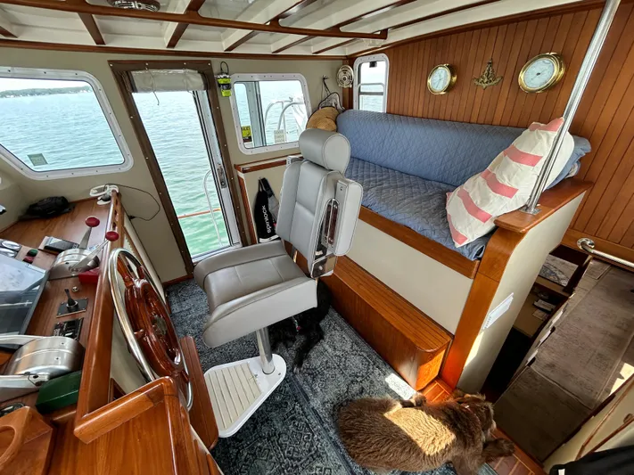 Ursa Major Yacht Photos Pics 