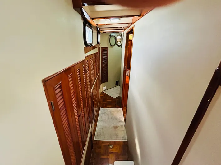 Ursa Major Yacht Photos Pics 