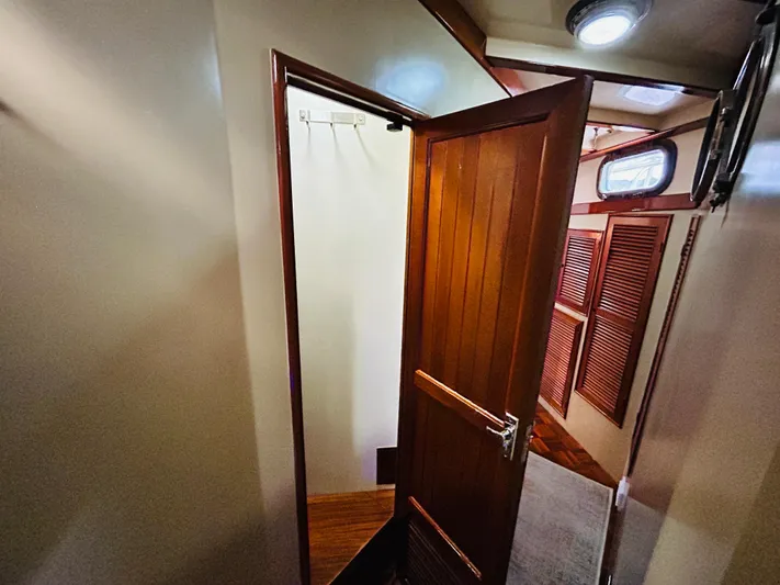 Ursa Major Yacht Photos Pics 