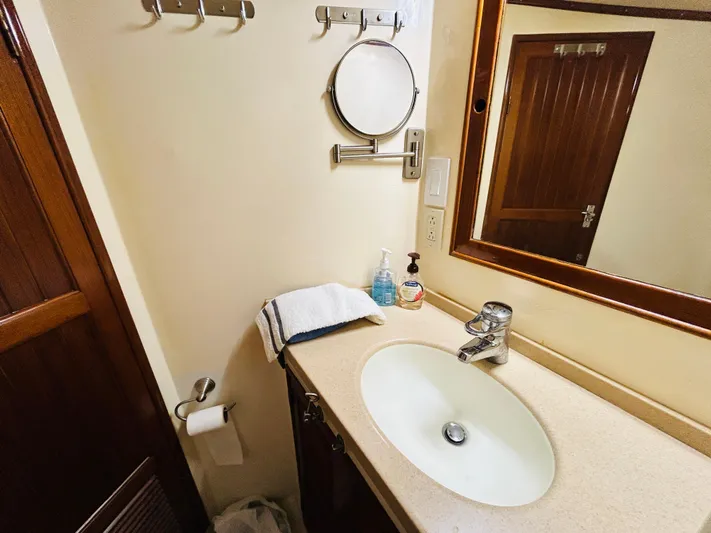 Ursa Major Yacht Photos Pics 