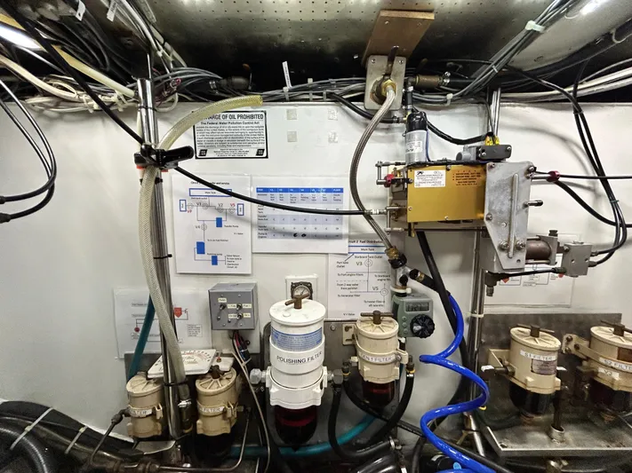 Ursa Major Yacht Photos Pics 