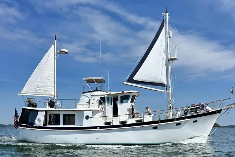 Ursa Major Yacht Photos Pics 