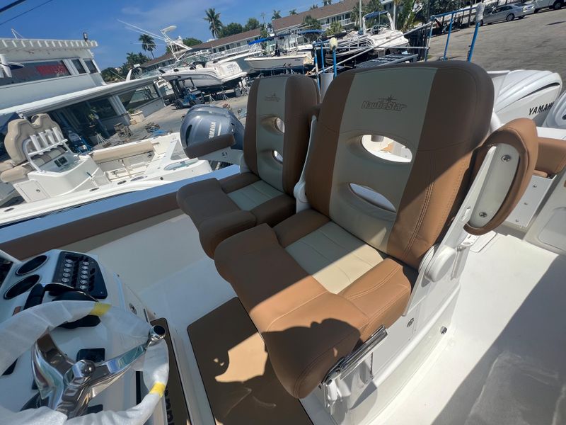 2023 NauticStar 28XS