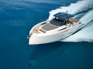 2023 Cayman Yachts 400 WA NEW