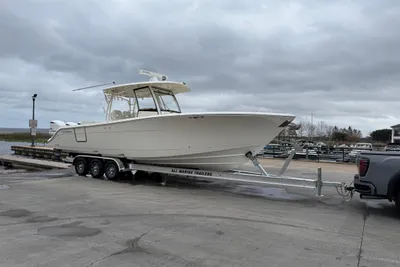 Cobia 344 Center Console
