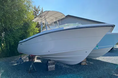 Cobia 237 Center Console
