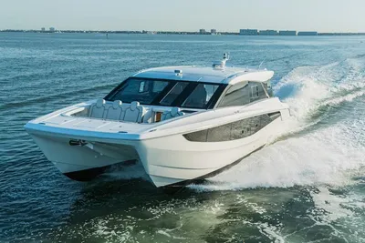Aquila 46 COUPE