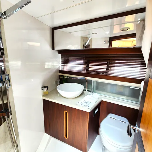 Makers Time Yacht Photos Pics Luxurious bathroom in 2018 Galeon 430 HTC yacht with modern fixtures and elegant design.