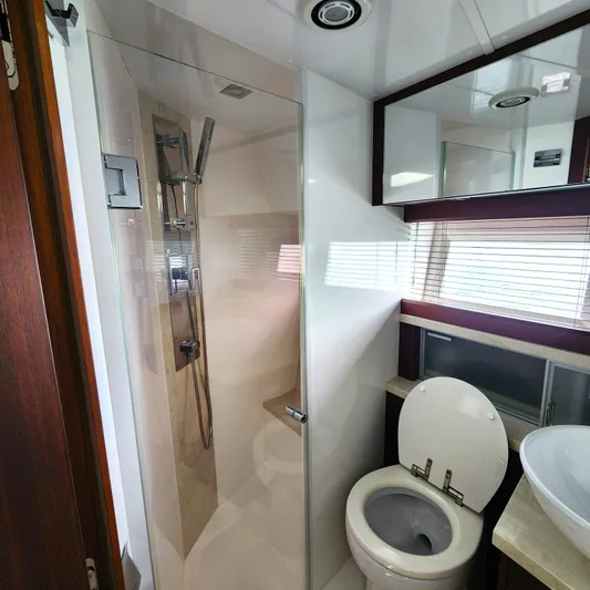 Makers Time Yacht Photos Pics Bathroom interior of 2018 Galeon 430 HTC yacht with shower and toilet.