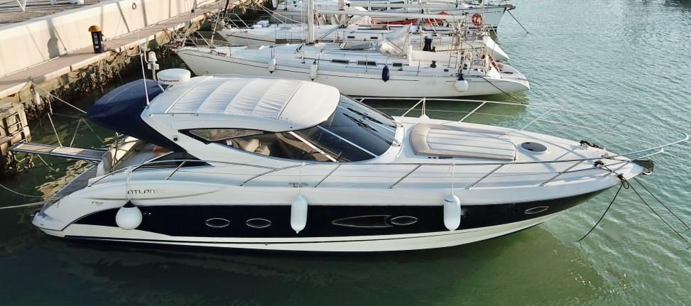 Azimut Atlantis 40 HT | 2010 | 12m | Boatshop24