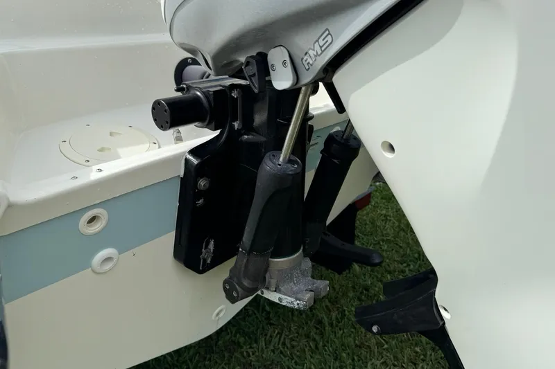  Yacht Photos Pics 2019 Boston Whaler 230 Vantage boat engine detail, showcasing hydraulic components.