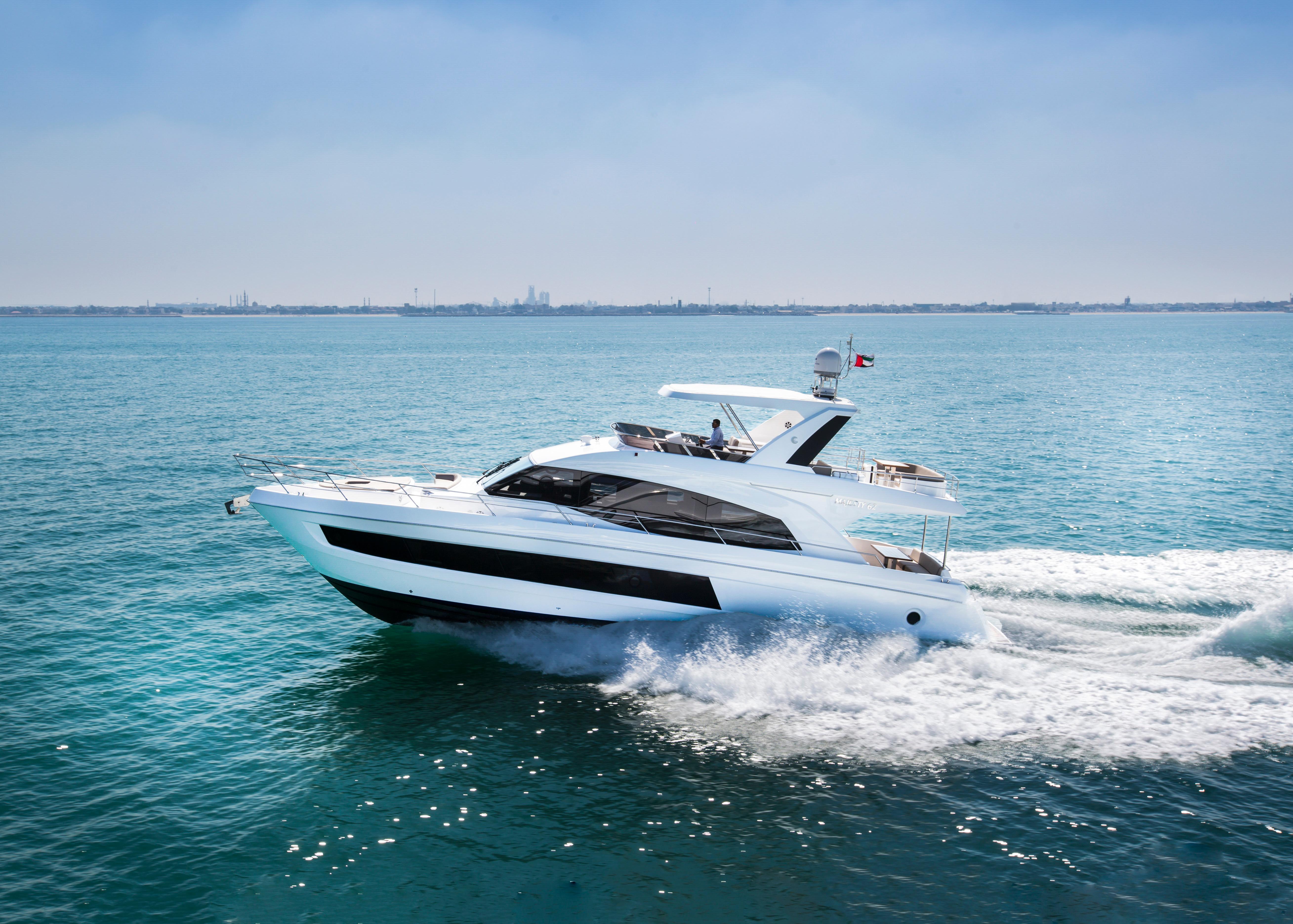 2022 Gulf Craft Majesty 62