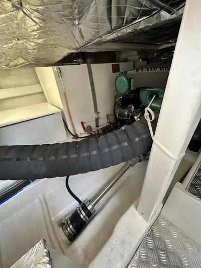 Fratelli Aprea Sorrento 32 Yacht Photos Pics Engine compartment of 2023 Fratelli Aprea Sorrento Cabinatto 32 boat.