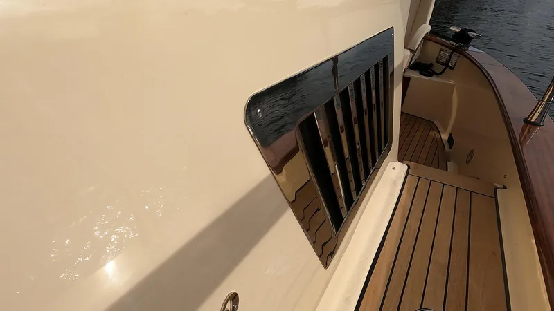 Fratelli Aprea Sorrento 32 Yacht Photos Pics 