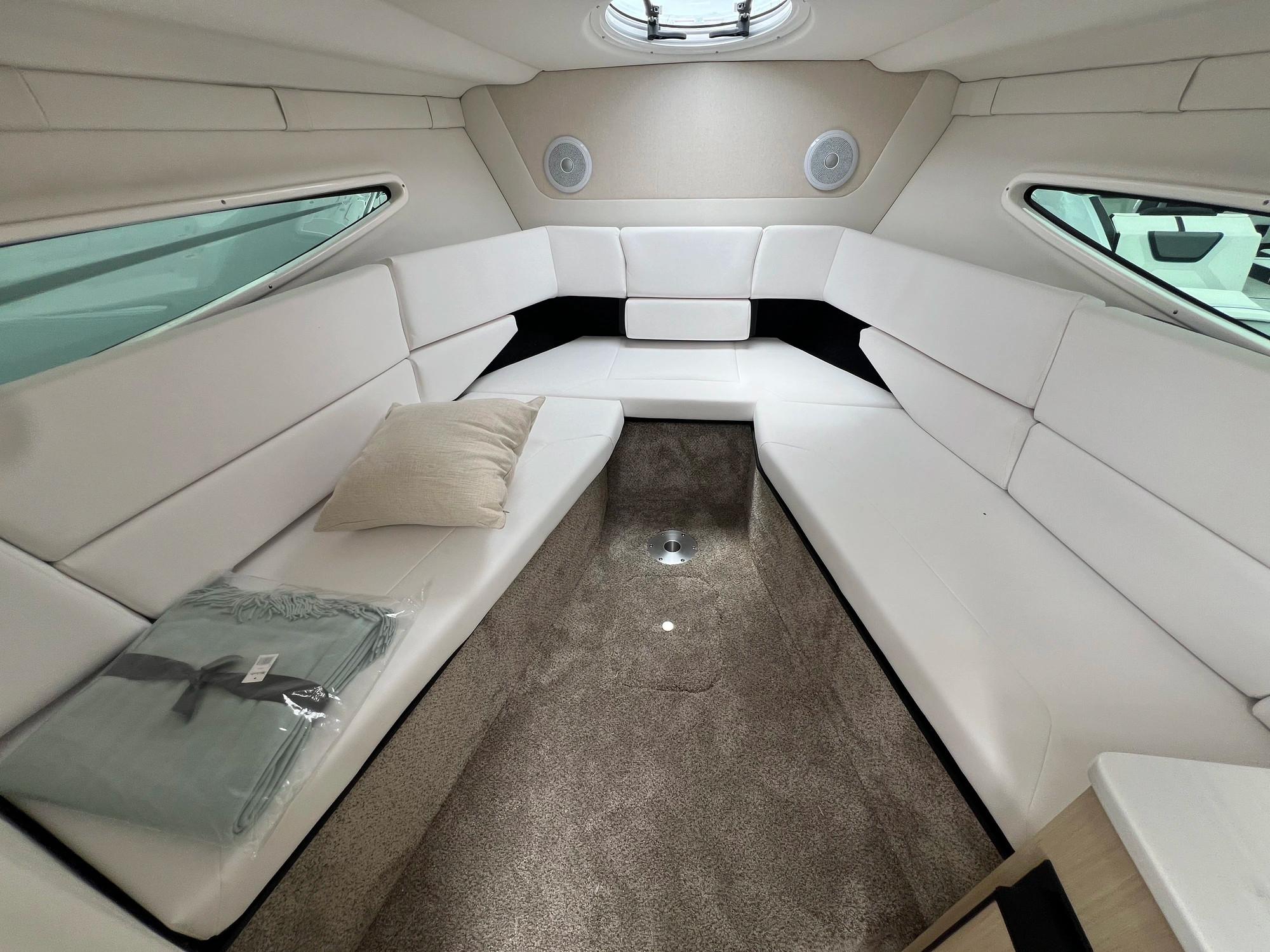 2024 Regal 26 XO Cruiser for sale - YachtWorld