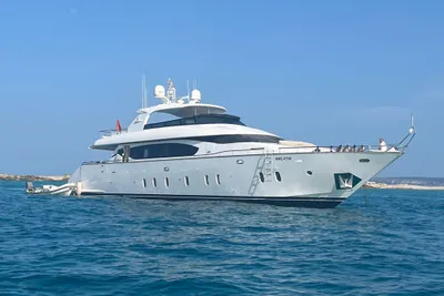 Maiora 27