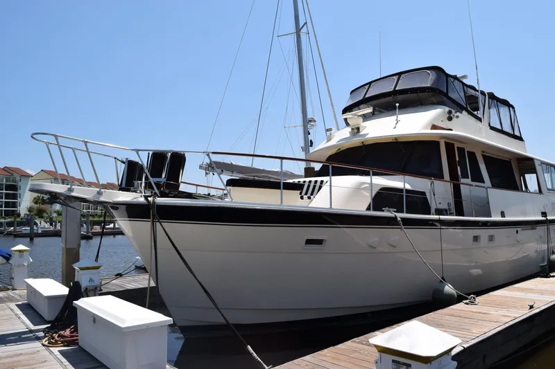 Jolly Mon III Yacht Photos Pics 