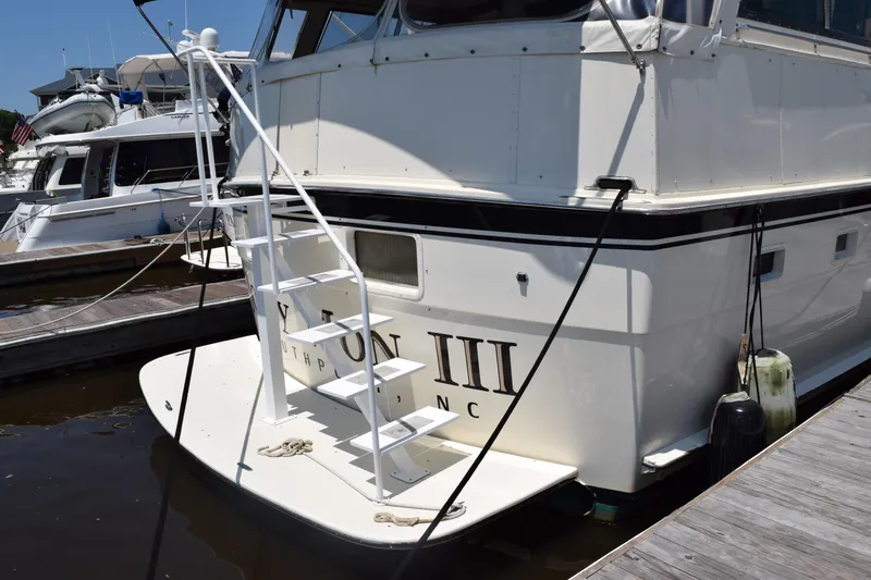 Jolly Mon III Yacht Photos Pics 