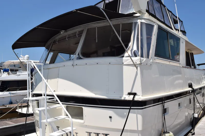 Jolly Mon III Yacht Photos Pics 