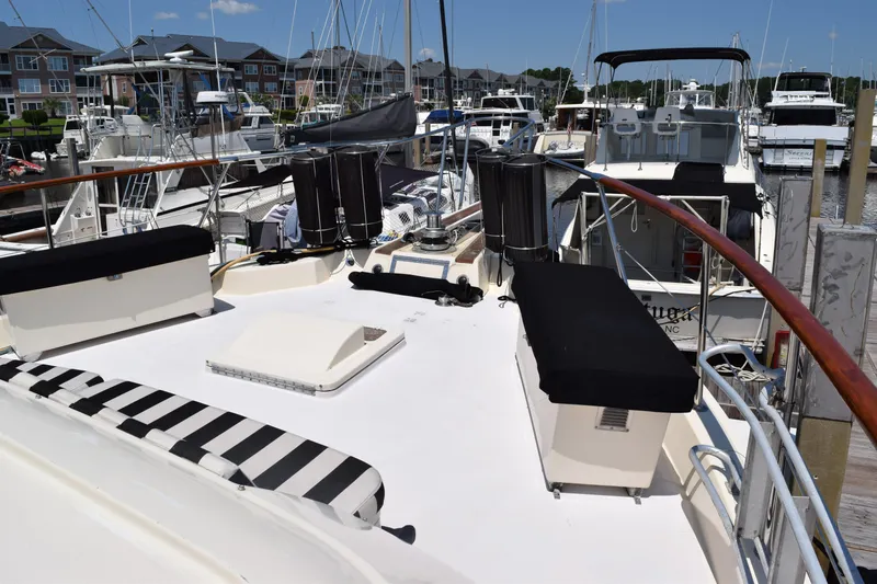 Jolly Mon III Yacht Photos Pics 