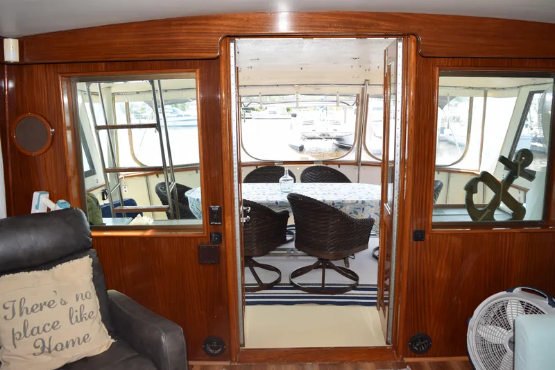 Jolly Mon III Yacht Photos Pics 