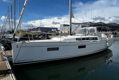 2020 Beneteau Oceanis 38.1