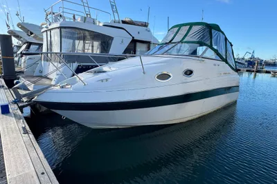 1999 Regal Commodore 242