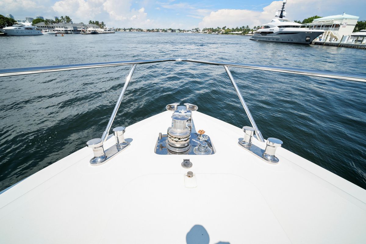 2001 Mangusta 72 