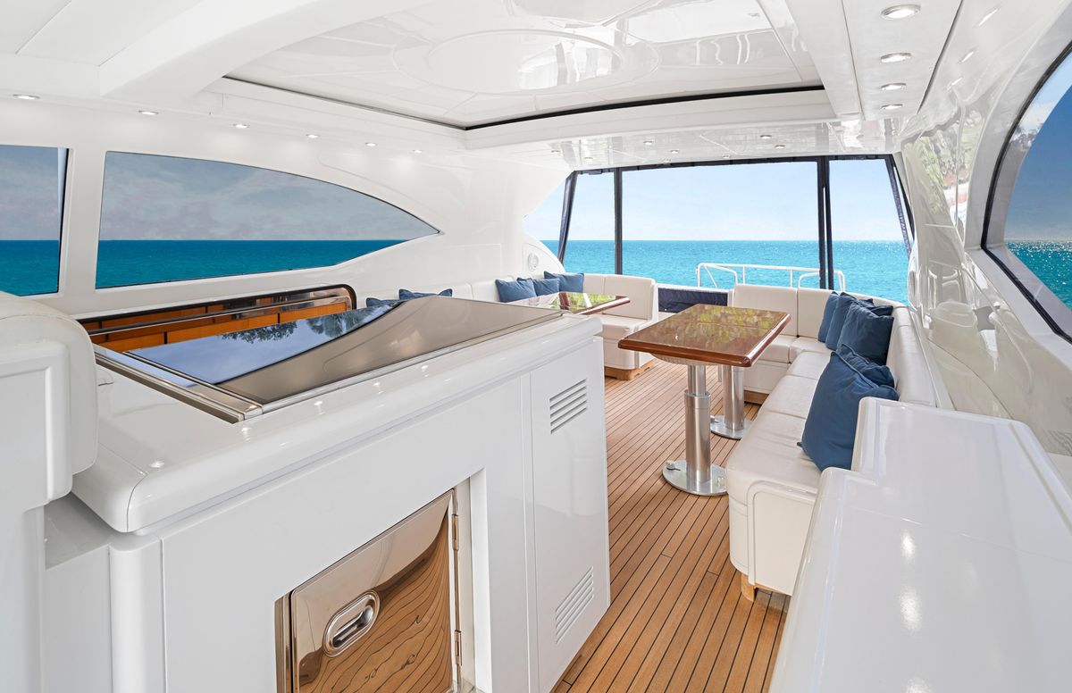2001 Mangusta 72 