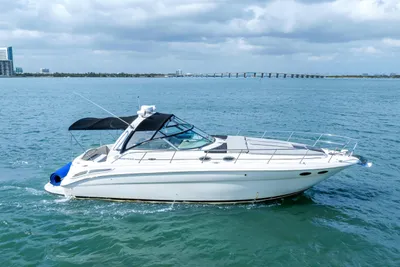 Sea Ray 380 Sundancer