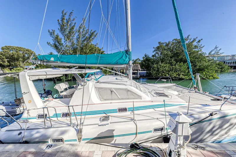 Tango Yacht Photos Pics 