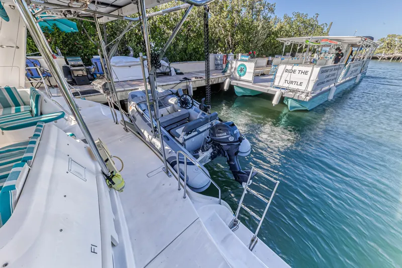 Tango Yacht Photos Pics 