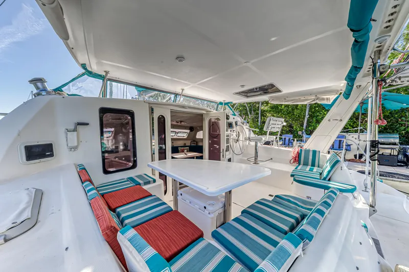 Tango Yacht Photos Pics 