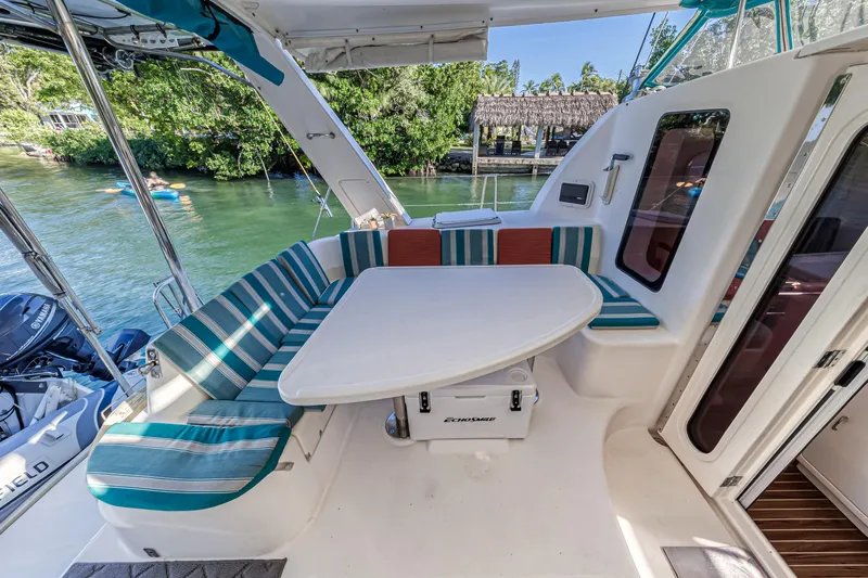 Tango Yacht Photos Pics 