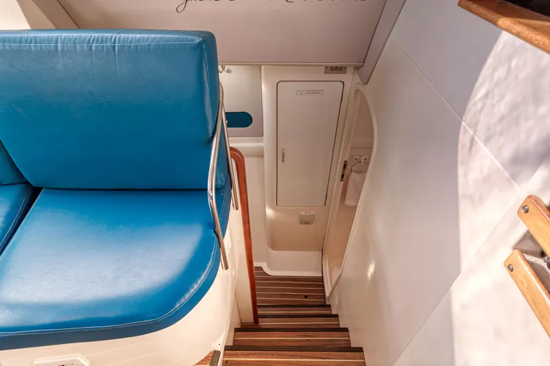 Tango Yacht Photos Pics 