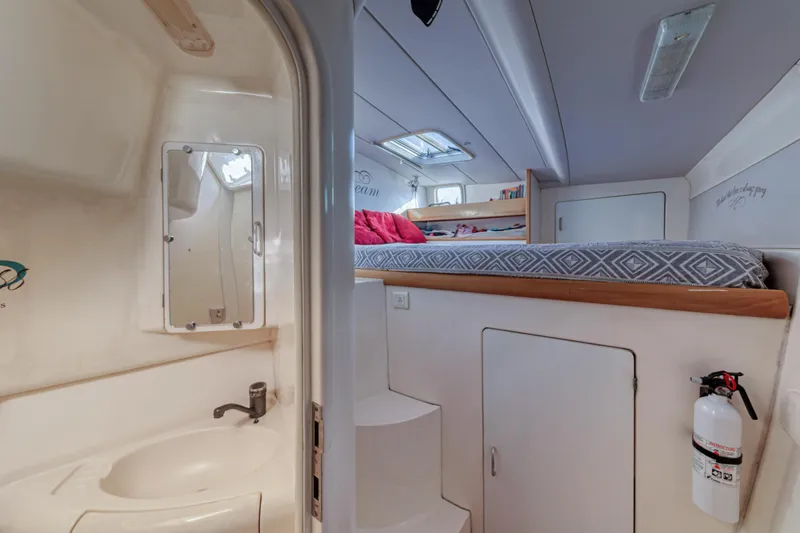 Tango Yacht Photos Pics 