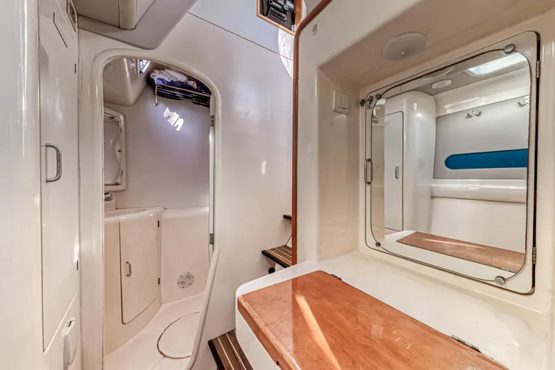 Tango Yacht Photos Pics 