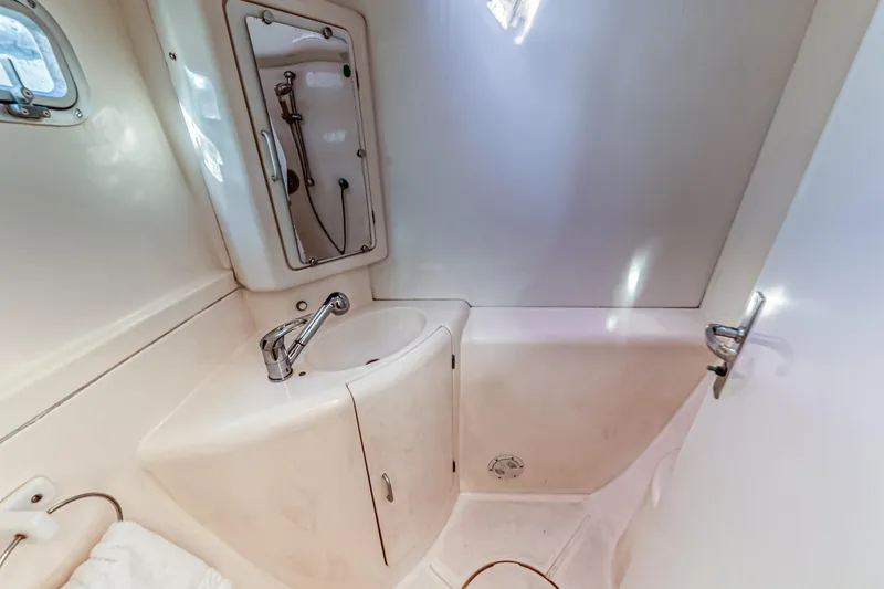 Tango Yacht Photos Pics 