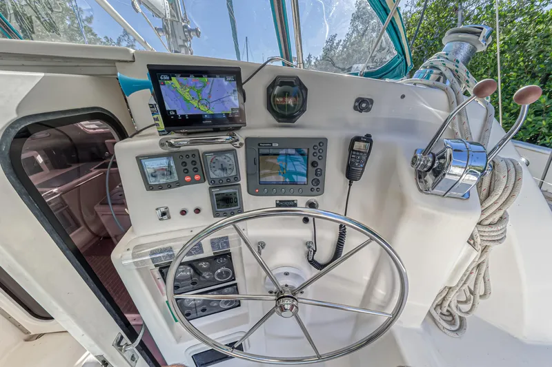 Tango Yacht Photos Pics 