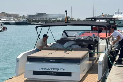 2019 De Antonio Yachts D34