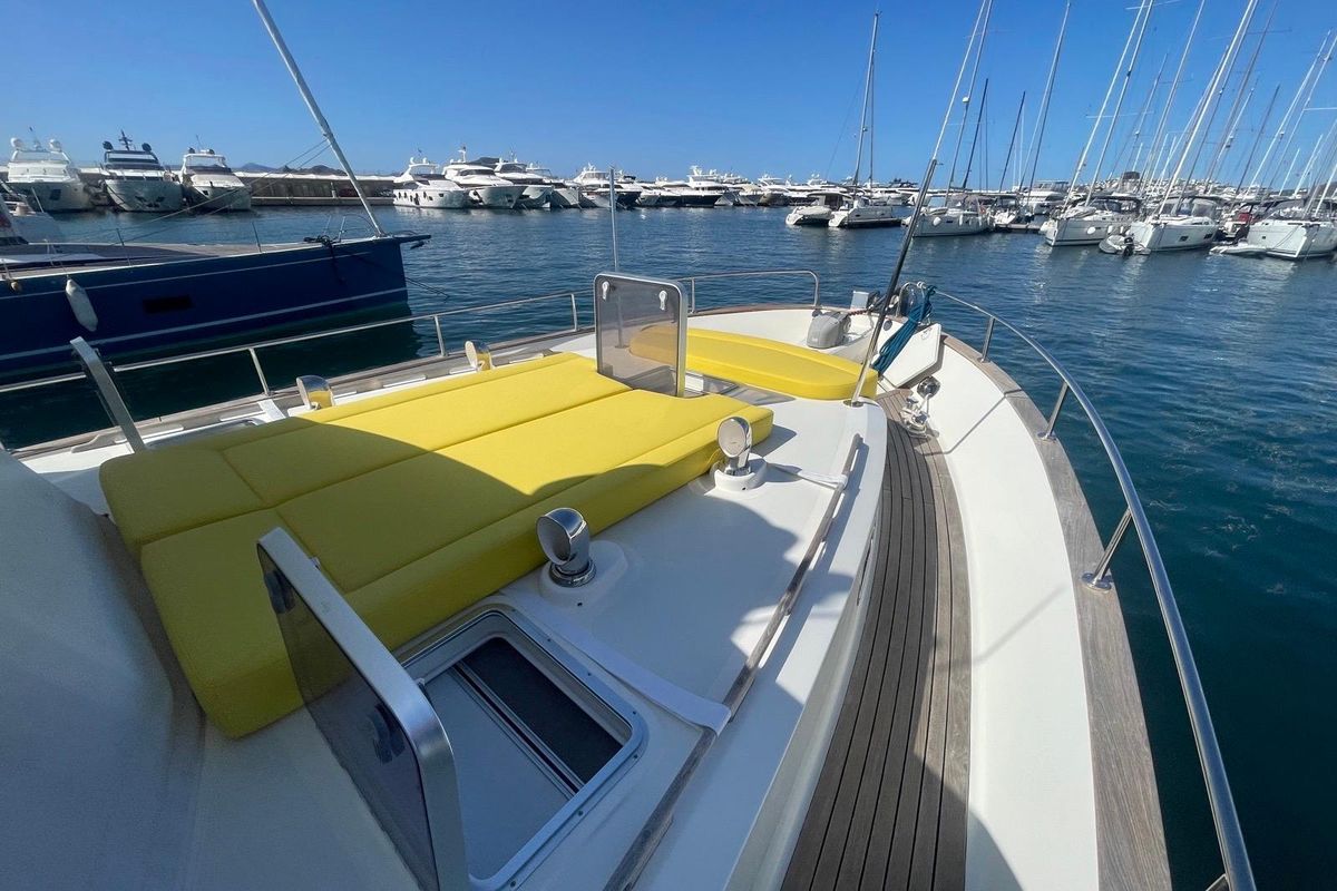 2016 Rhea 45 