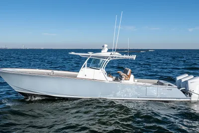 Valhalla Boatworks V-37
