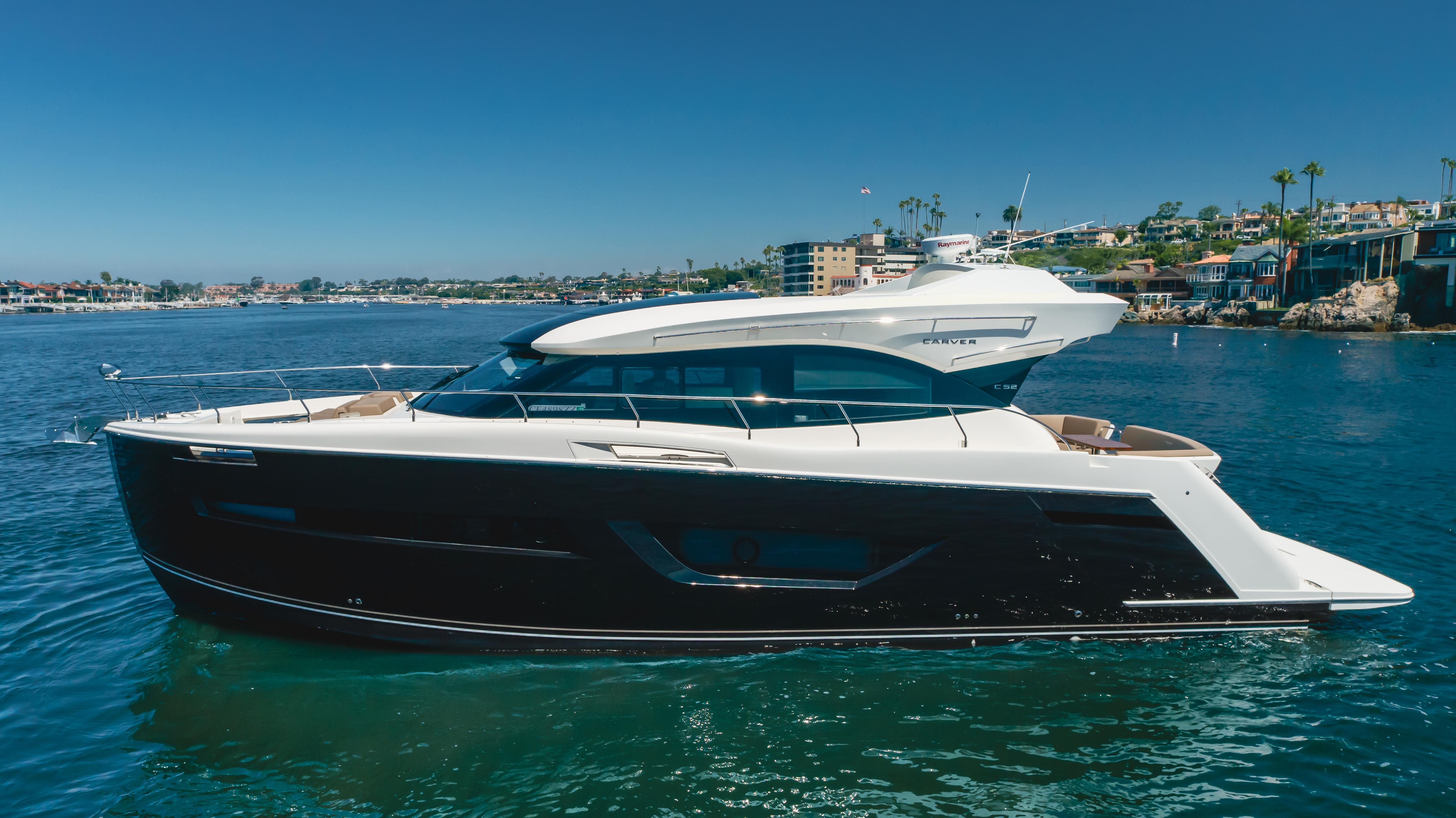 2020 Carver 52 Coupe Cruiser for sale - YachtWorld