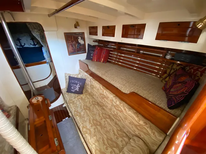 Isobar Yacht Photos Pics 