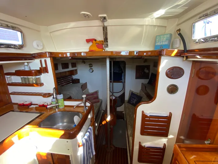 Isobar Yacht Photos Pics 