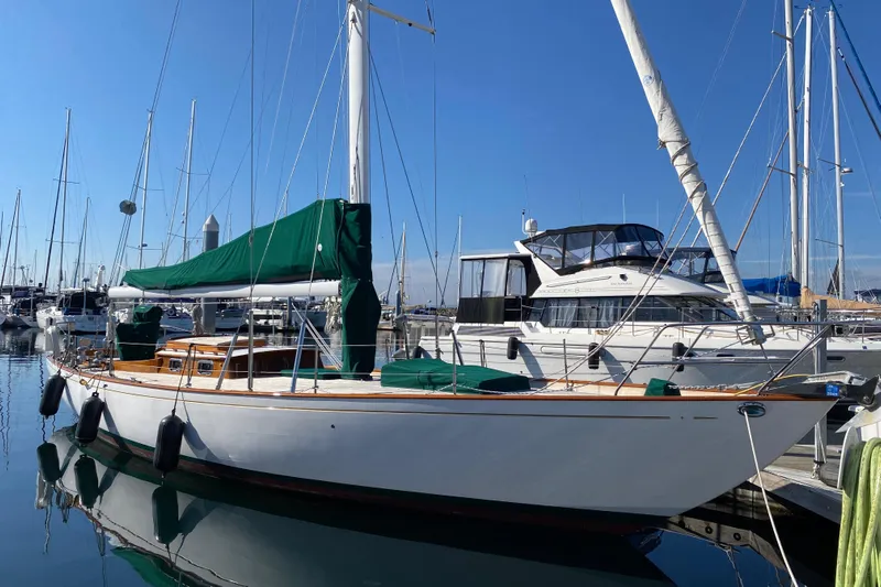 Isobar Yacht Photos Pics 