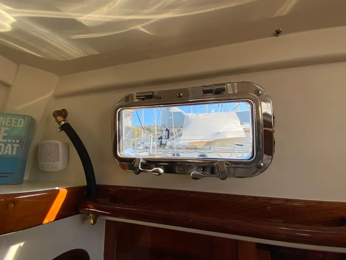 Isobar Yacht Photos Pics 