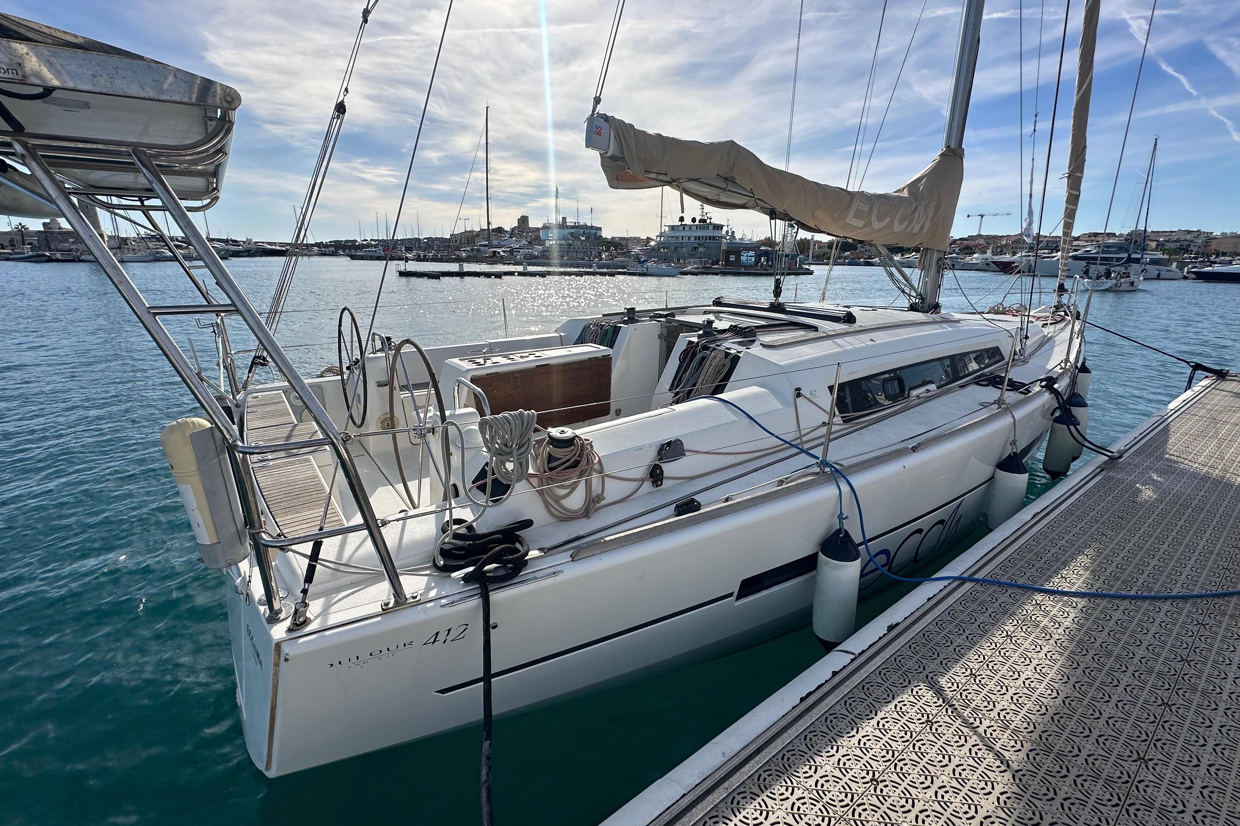 2016 Dufour 412 Grand Large