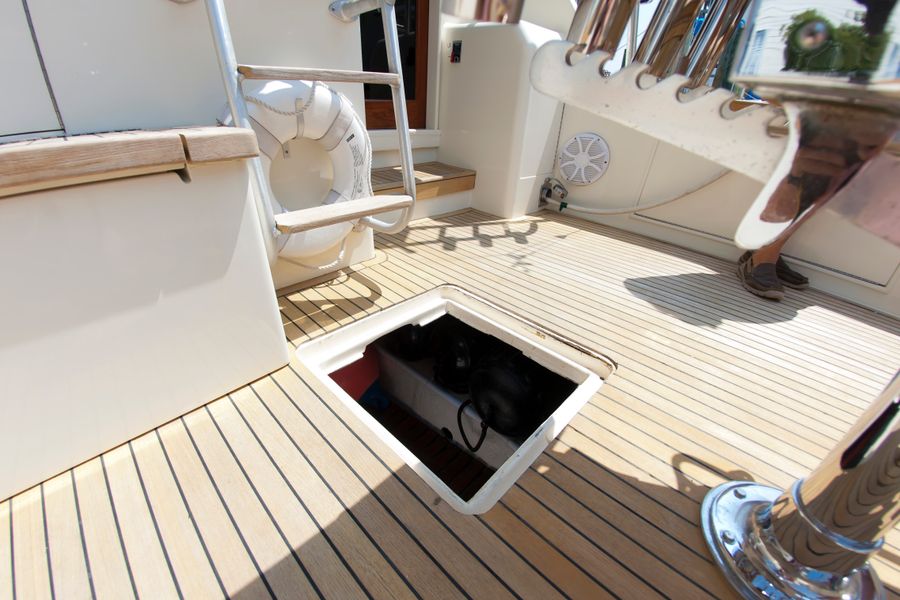 1986 Ocean Yachts Convertible